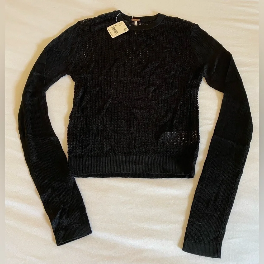 NWT Free People H2O Crew Pullover Open Weave Knit Crop Top Black Size S